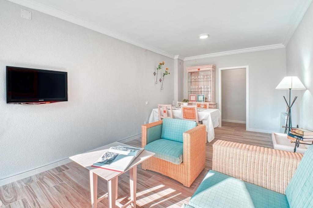 Apartamento New Folch Sevilla B Kültér fotó